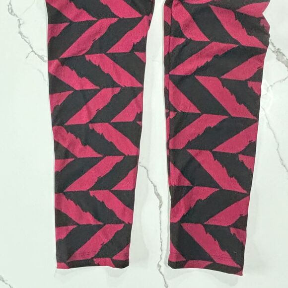 LuLaRoe Women's Soft Geometric Print Slimming Black Maroon Ankle Length Leggings - Picture 5 of 14